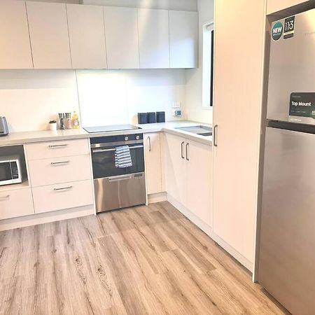 Cbd Luxury Parkside Living 2 Bedroom With Parking ไครสต์เชิร์ช ภายนอก รูปภาพ