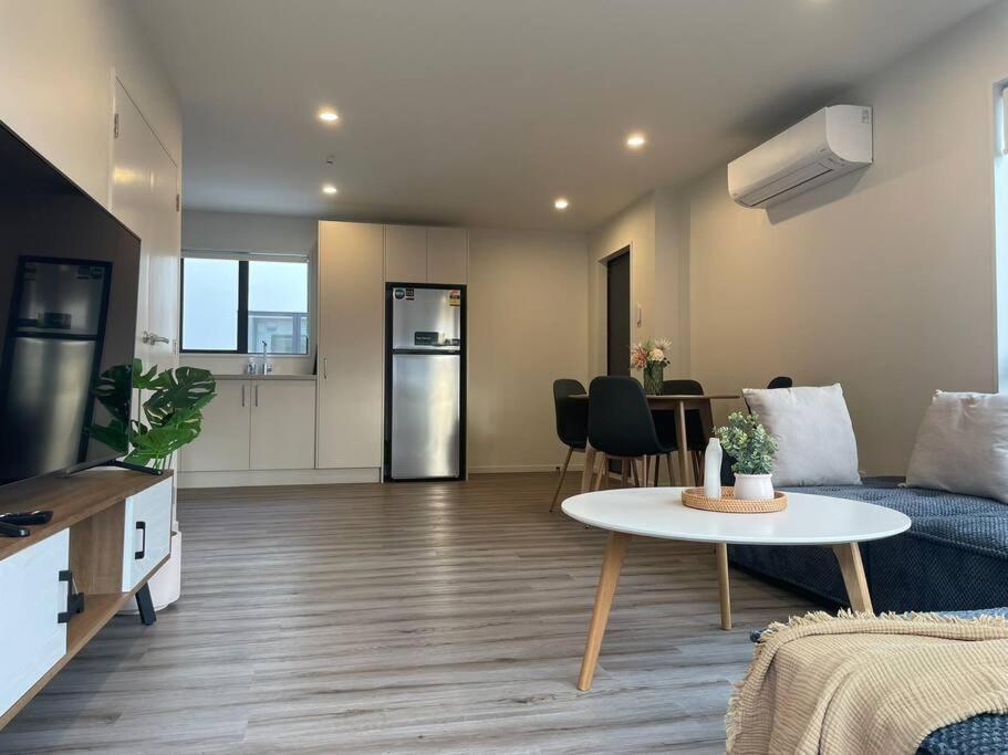 Cbd Luxury Parkside Living 2 Bedroom With Parking ไครสต์เชิร์ช ภายนอก รูปภาพ