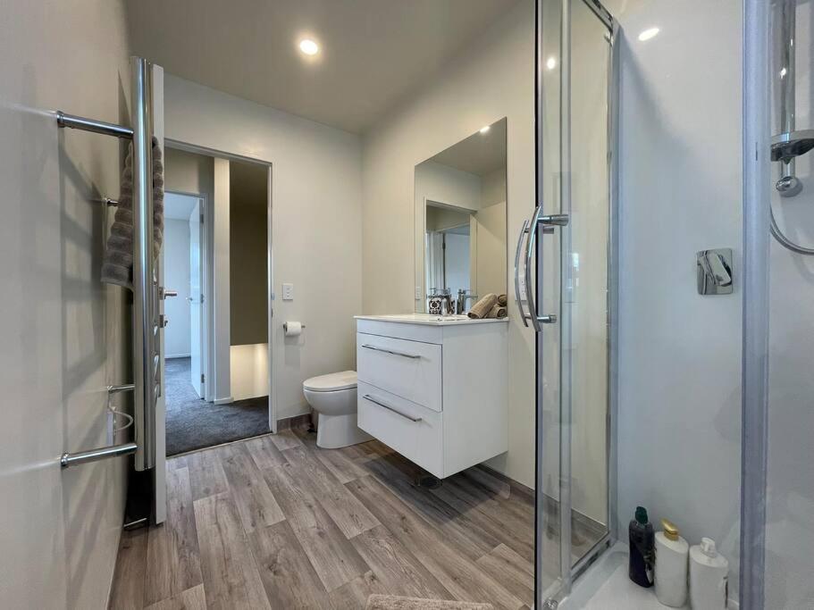 Cbd Luxury Parkside Living 2 Bedroom With Parking ไครสต์เชิร์ช ภายนอก รูปภาพ