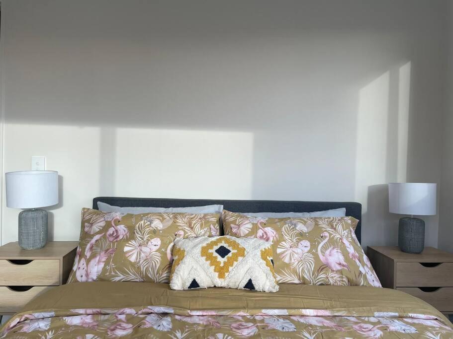 Cbd Luxury Parkside Living 2 Bedroom With Parking ไครสต์เชิร์ช ภายนอก รูปภาพ